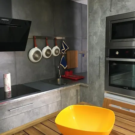 Near Arts & Science Апартаменты *