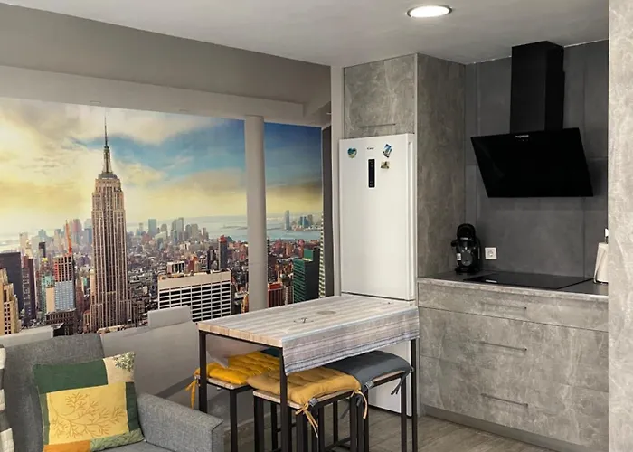 Near Arts & Science アパート バレンシア